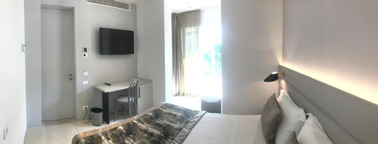 Hotel Villa Hermosa ริชโชเน ภายนอก รูปภาพ