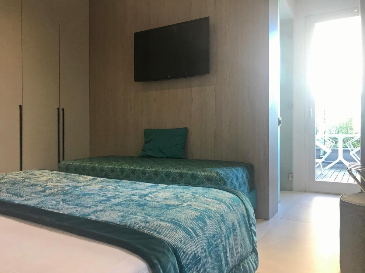 Hotel Villa Hermosa ริชโชเน ภายนอก รูปภาพ