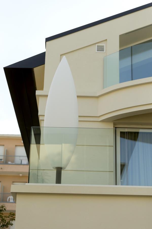 Hotel Villa Hermosa ริชโชเน ภายนอก รูปภาพ