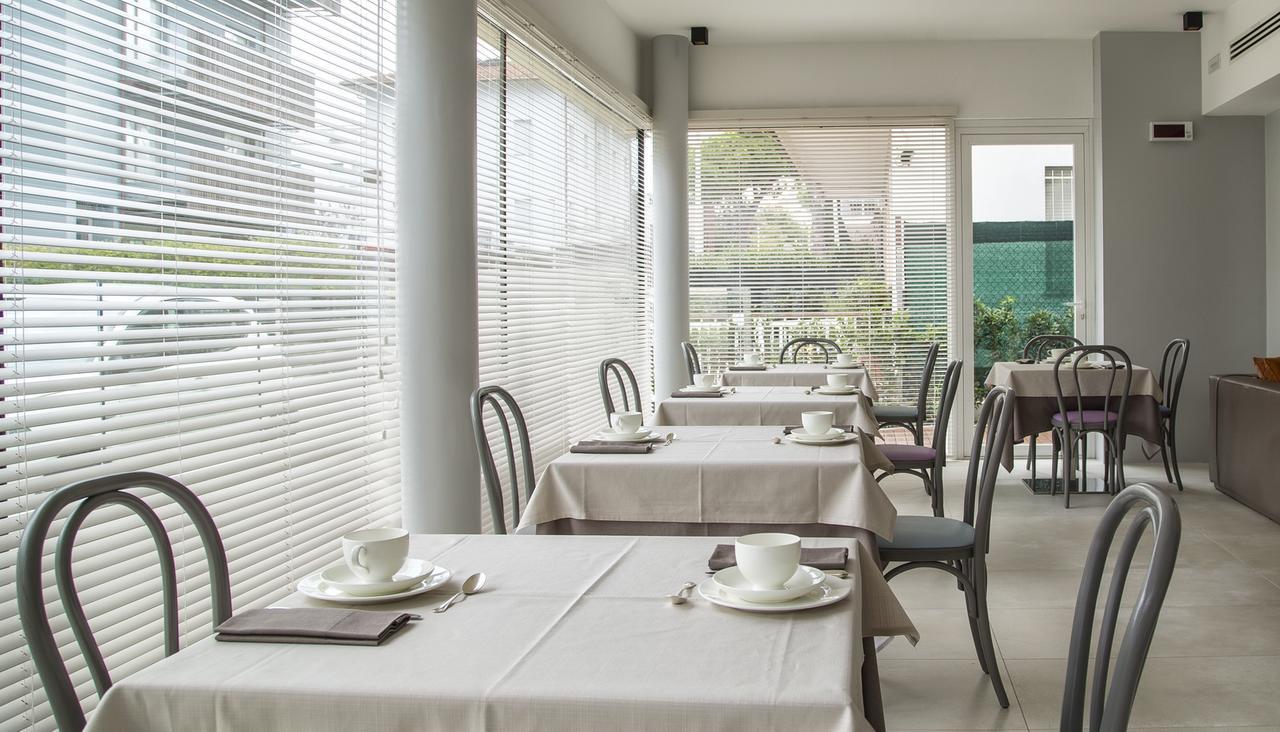 Hotel Villa Hermosa ริชโชเน ภายนอก รูปภาพ